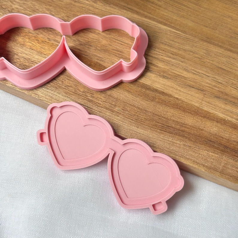 Heart Sunnies Cookie Stamp & Cutter