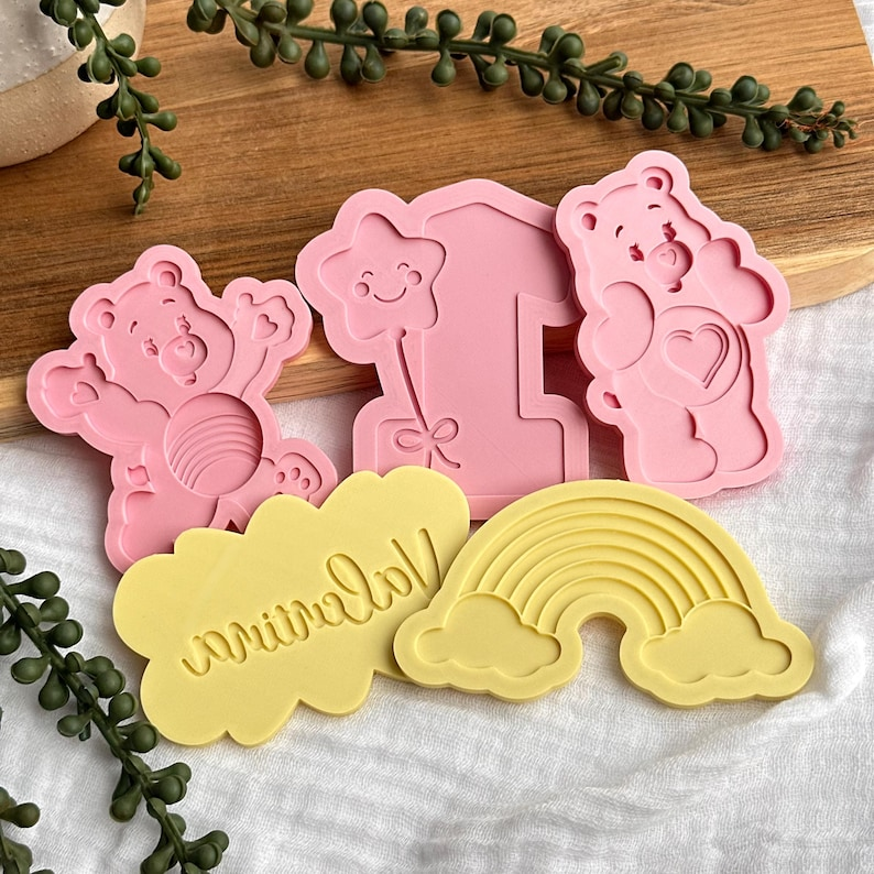 Number 1 with Star Balloon Cookie Stamp & Cutter Set
