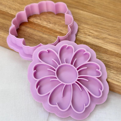 Daisy Cookie Stamp & Cutter