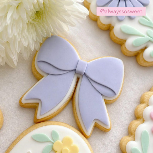 Simple Bow Cookie Stamp & Cutter Set