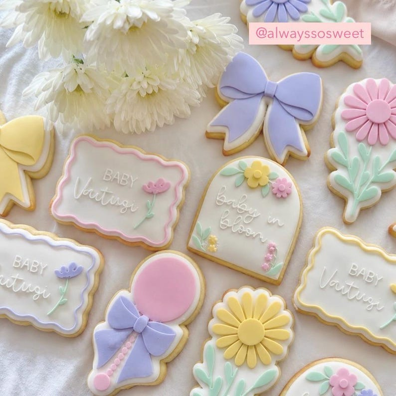 Baby in Bloom Floral Cookie Stamp & Cutter Set