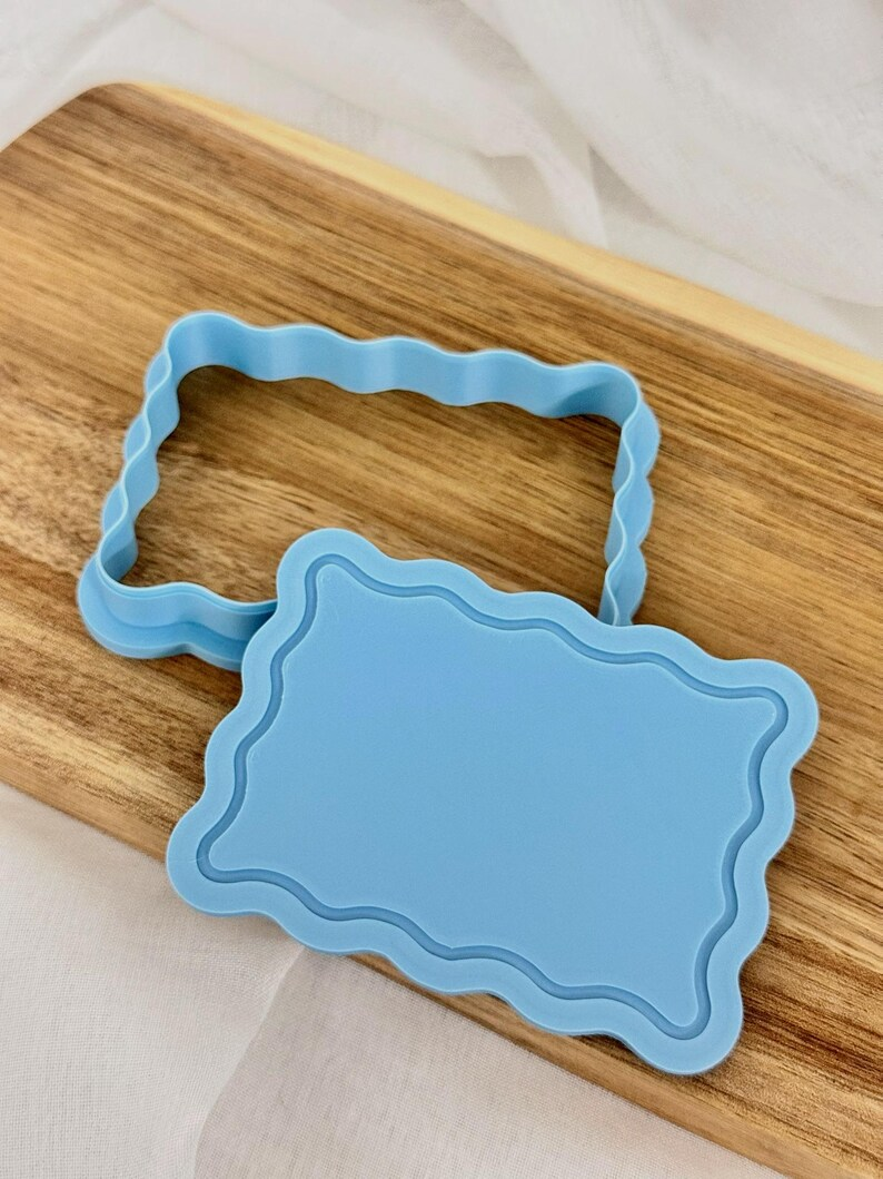 Wavy Rectangle with Border Stamp & Cutter