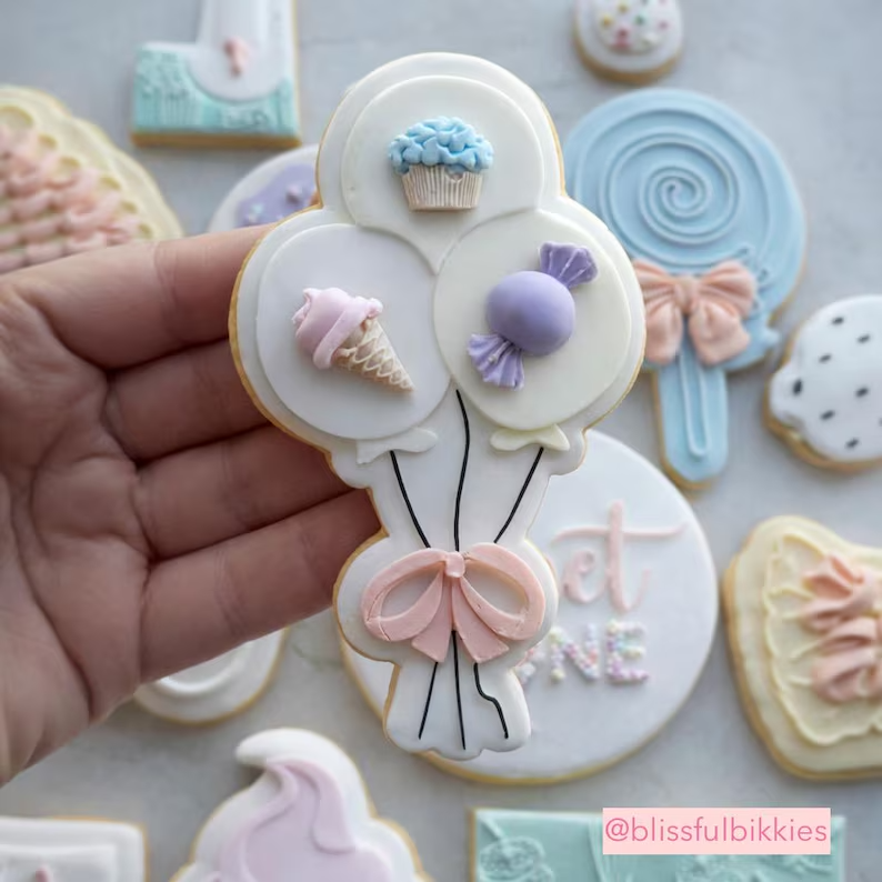 Bundle of Balloons Cookie Stamp & Cutter