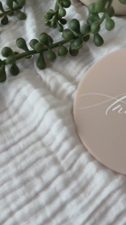 Circle Acrylic Placecards